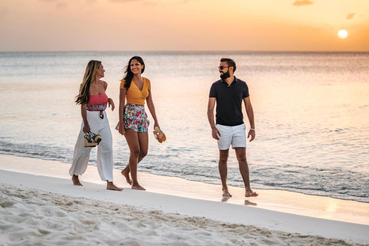 All Inclusive Holiday Inn Resort Aruba - Beach Resort & Casino By Ihg Палм Бийч Екстериор снимка